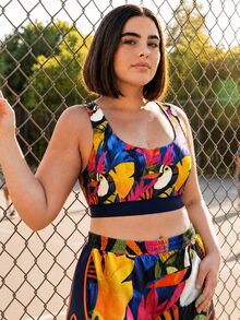 CAJUNI Plus-Size Tropical Toucan Print Sports Bra With Removable Pads - Multicolor - View 4
