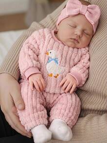 SHEIN Newborn Cute Cartoon Pattern Fluffy Sweatshirt And Elastic Waist Long Pants Set - Pink - View 3