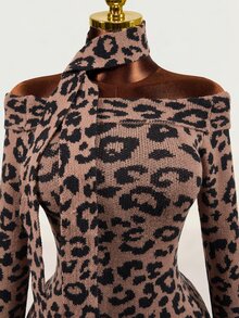 Mistrie Sexy Vintage Leopard Print Off-Shoulder Long Sleeve Knit Bodycon Mini Dress With Matching Fabric Scarf - Khaki - View 4