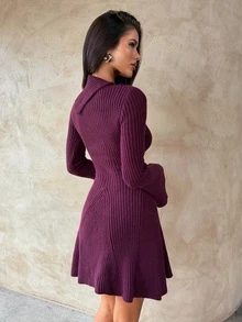 Aloruh Gaun Rajut Wanita Polos Model Lengan Lonceng dengan Kerah Asimetris dan Ekor Ikan - Burgundy - View 3