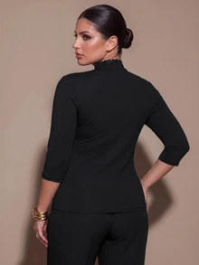SHEIN BAE CURVE Plus Size Women Black 5-Sleeve Contrast Lace Fitted Elegant Blouse,Elegant Women's Clothing, Luxury, For Outings, Weddings, Halloween, Basics,Autumn - Black - View 4