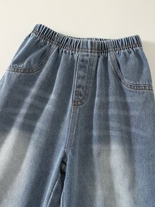 SHEIN 2件組男孩秋冬休閒白色運動衫與牛仔褲套裝，運動衫套裝，牛仔套裝，男孩套裝 - 彩色 - 查看 6