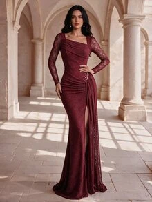Coutiva Gaun Mermaid Mewah Elegan dengan Renda Elastis Transparan dan Lipatan Samping, Cocok untuk Pernikahan, Pesta, dan Acara Formal. - Burgundy - View 3