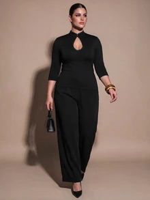 SHEIN BAE CURVE Plus Size Women Black 5-Sleeve Contrast Lace Fitted Elegant Blouse,Elegant Women's Clothing, Luxury, For Outings, Weddings, Halloween, Basics,Autumn - Black - View 3