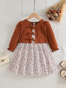 SHEIN Vintaside Kids 2件組少女春/秋休閒棕色毛絨羅紋針織蝴蝶結裝飾長袖開襟外套與碎花可愛優雅時尚收腰細肩帶洋裝裙套裝，適合日常穿著 - 棕色 - 查看 4