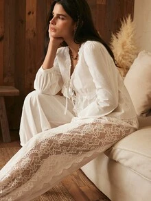Lullawish Set Piyama Wanita Warna Polos dengan Atasan Lengan Panjang dan Celana Panjang Berenda Kontras di Bagian Depan - Putih - View 1