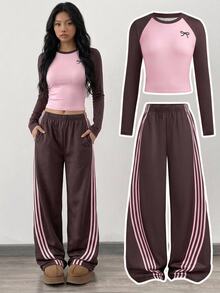 SHEIN 青少年女孩秋/冬大學街頭風對色織帶拼接長袖T恤與寬腿直筒運動長褲套裝，適合日常休閒校園穿著 - 咖啡棕 - 查看 1