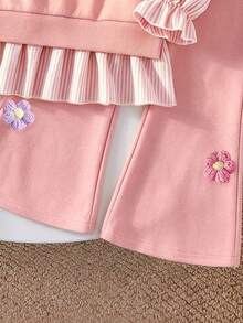 SHEIN Casuvi Kids 女童秋季兩件套，條紋拼接荷葉邊假兩件長袖上衣搭配花卉喇叭褲，可愛風 - 彩色 - 查看 5