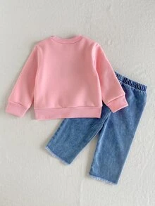 SHEIN 2件組女嬰幼兒套頭牛仔套裝，可愛粉藍蝴蝶結字母印花，長袖圓領毛絨款，適合戶外家庭春季度假，毛邊下擺 - 彩色 - 查看 2