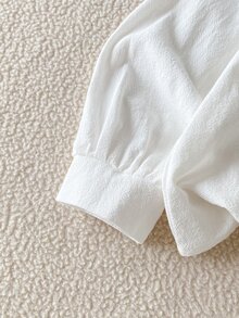SHEIN 1件少女白色純棉柔軟舒適面料翻領鈕扣長袖襯衫上衣，優雅休閒極簡時尚POLO領泡泡袖法式風上衣，適合春秋日常出遊百搭穿搭 - 白色 - 查看 7