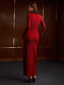 MOTF GAUN WANITA ELEGAN BERWARNA POLOS, LEHER BULAT, LENGAN PANJANG, DETAIL RUCHING, DAN BELAHAN SAMPING DI BAGIAN BAWAH. - Merah - View 3