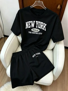 Resyla 女款 2 件組夏季休閒套裝，黑色 New York 字母印花圓領短袖 T 恤與 Brooklyn 印花長褲套裝，優雅舒適設計，適合日常穿著與運動 - 黑色 - 查看 1