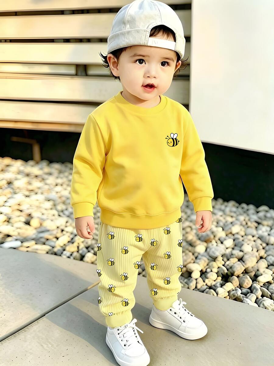幼兒男童秋季可愛蜜蜂印花2件套,圓領長袖上衣搭配收口長褲,趣味卡通圖案,亮眼吸睛配色,休閒風格,適合幼兒外出穿著,嬰兒秋季新品,實用且時尚,適合散步、旅行與拍照,帥氣完整套裝,適用多種場合 - 彩色 - 查看 1