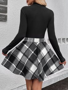 SHEIN LUNE 秋冬黑色羅紋長袖高領T恤格紋A字裙 學院風休閒優雅套裝 2件組 早午餐校園穿搭 白色灰色格紋 - 灰色 - 查看 2