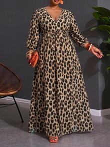 SHEIN CURVE+ فستان حفلة كاجوال بطبعة نمر بياقة على شكل حرف V للنساء ذوات الأحجام الكبيرة - متعدد الألوان - مشاهدة 3