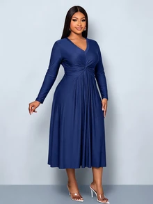 SOLERSUN Plus Size Women's Solid Color Pleated Casual Party Dress - Navy Blue - View 4