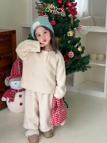 DAZY Infant/Toddler (Girl) Round Neck Solid Color Autumn/Winter Long Sleeve Fleece Sweatshirt Set - White - View 6