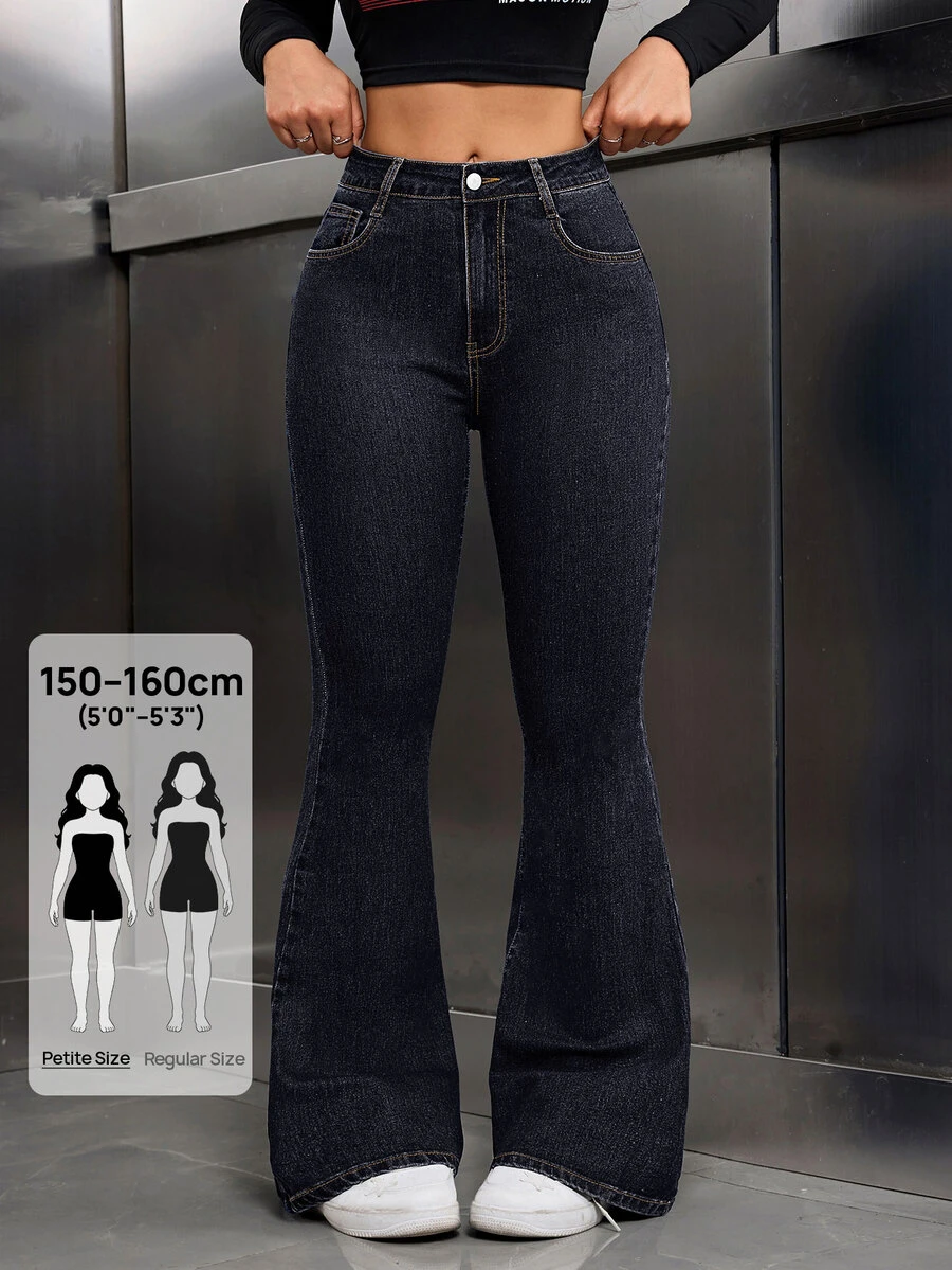 SHEIN PETITE 女款休閒日常喇叭牛仔褲,附口袋與鈕扣設計 - 深色水洗藍 - 查看 1