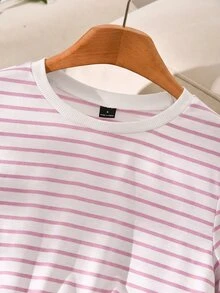 Story & Sage 休閒浪漫居家度假女款 T-shirt，春夏寬鬆紫色與白色拼接蕾絲飾邊短袖 T-shirt，適合早午餐穿著 - 淺粉色 - 查看 4