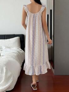 DAZY Vestido Longo de Dormir Feminino com Alças Finas e Babado Floral Delicado - Roxo - Visão 2