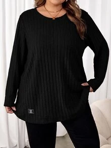 SHEIN CURVE+ تي شيرت نسائي مقاس كبير بتفاصيل ختم الحروف والوصل الخريف - الأسود - مشاهدة 3
