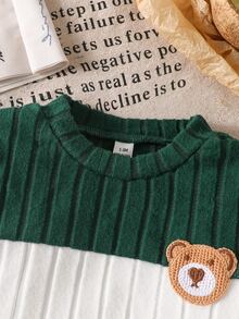 SHEIN Playful Pals 柔軟刷毛布料熊刺繡圖案對比色男嬰休閒套裝 - 墨綠色 - 查看 3