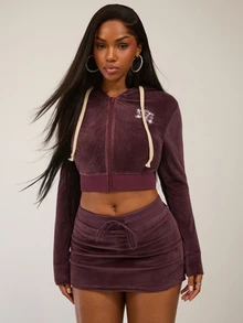 SHEIN BAE Jaket Pendek Atasan Halloween Motif Huruf Bordir Rhinestone, Celana Panjang Berkerudung Lengan Panjang Beludru Warna Ungu Tua Musim Gugur/Dingin - Red Violet - View 5