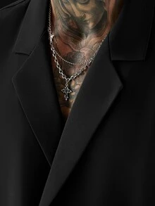 Manfinity Homme 男士大尺碼熱銷舒適素色短袖襯衫，簡約大領口配2顆鈕扣，適合正式或休閒場合、度假、聚會、辦公室及居家穿著，百搭風格，適合自穿或送禮給朋友，舒適面料襯衫 - 黑色 - 查看 3