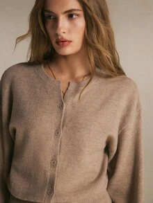 Poéselle Set Atasan Lengan Panjang dan Celana Pendek Rajut Warna Polos untuk Wanita - Grey - View 3