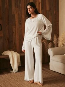 Lullawish Bohemian Round Neck Pullover Lace Flare Women's Pajama Set - White - View 5