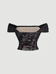 SHEIN MOD 大尺碼秋冬棕色植絨印花短版上衣，復古宮廷風，復古日常穿搭，女孩休閒度假穿著 - 黑色 - 查看 2