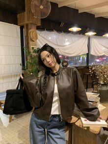 DAZY Women's Solid Color PU Leather Long Sleeve Zipper Front Casual Jacket - Black - View 3