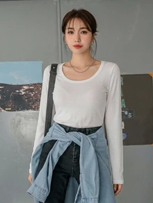 DAZY 女款純色圓領長袖休閒百搭T恤 - 白色 - 查看 3