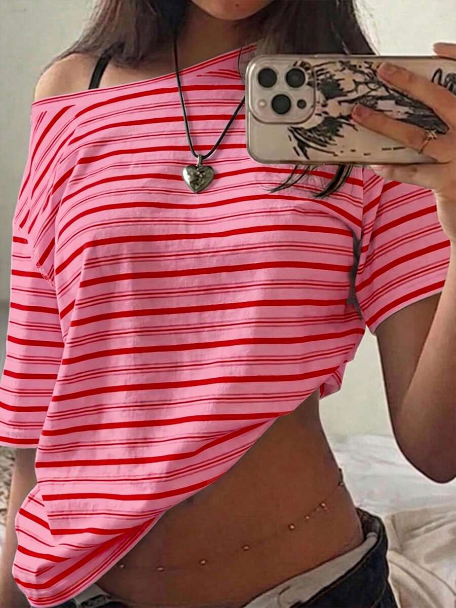 SHEIN EZwear 休閒極簡條紋滿版印花單肩落肩短袖寬鬆女款T恤 - 彩色 - 查看 1