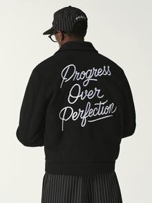 STYNVO Chaqueta casual con cremallera y manga larga con estampado de letras para hombre - Negro - Ver 1