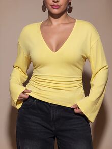 SHEIN BAE CURVE Kaos Wanita Plus Size Warna Polos Kerah V Bahu Turun Lengan Panjang Slim Fit - Kuning - View 1