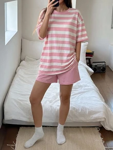 DAZY Minimalist Round Neck T-Shirt Top & Plaid Pants Loungewear Set - Pink - View 3