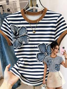Resyla 女款夏季休閒上衣，收腰 T-shirt，藍色條紋花卉印花圖案，圖形設計，休閒百搭 - 彩色 - 查看 1