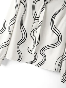 Penseblé Blus Elegan Lengan Panjang Motif Gelombang Hitam Putih Gaya Prancis LilyWest-D - Putih - View 8