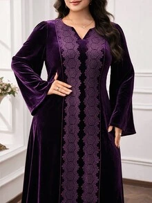 Al Najma Plus Size Women's Contrast Lace Long Sleeve Elegant Arabian Dress - Purple - View 2