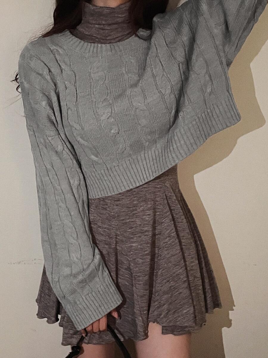 DAZY Women's Solid Color Loose Short Cable Knit Crew Neck Long Sleeve Casual Vacation Spring Autumn Sweater - Grey - View 1