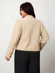 Enliva Jaket Lengan Panjang Ukuran Besar Bergaya Vintage dengan Kantong Kancing Katak - Aprikot - View 2
