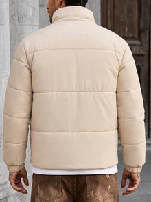 Manfinity CasualCool 男士立領拉鍊冬季加厚棉襖，適合戶外休閒穿著 - 卡其色 - 查看 2