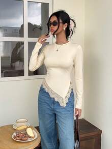 Serisse 女款蕾絲拼接百褶修身百搭休閒日常T恤 - 淡黃色 - 查看 6