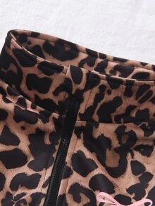 SHEIN Playful Pals 女童豹紋蝴蝶結兩件套 半拉鍊連帽套頭上衣與寬腿長褲休閒可愛套裝 秋冬女童長褲套裝 - 灰色 - 查看 3