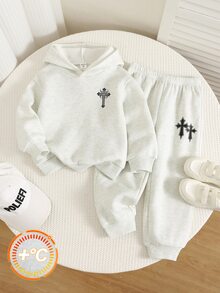 SHEIN Kids Young Boy Pattern Knit Soft Crew Neck Long Sleeve Pullover Sweatshirt And Elastic Waist Long Autumn Pants 2 Pieces Set, Versatile And Comfortable - Multicolor - View 4