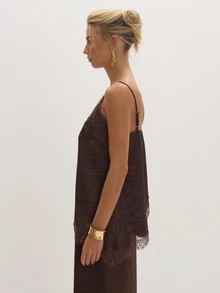 MUSEYN Women's French Lace Patchwork Asymmetrical Hem Camisole Top - Brown - View 3