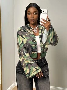 BamGleam Women's Punk Style Camouflage Print Cropped Sweatshirt - Army Green - View 5