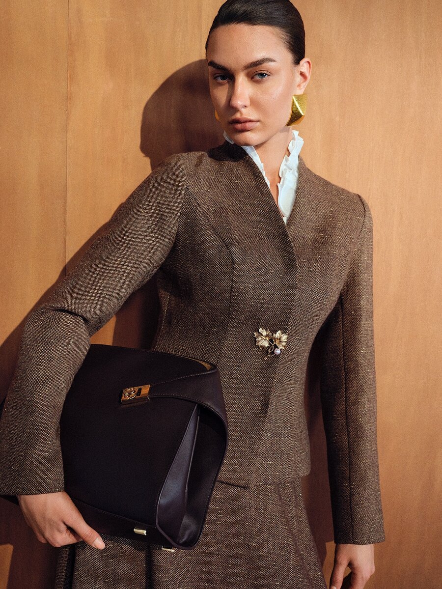 MOTF PREMIUM WOMEN'S ELEGANT WOOL LONG SLEEVE BLAZER JACKET, AUTUMN/WINTER - Coffee Brown - View 2