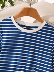 Story & Sage 休閒居家與度假女款 T-shirt，春夏寬鬆條紋蕾絲飾邊拼接短袖上衣 - 寶藍色 - 查看 4